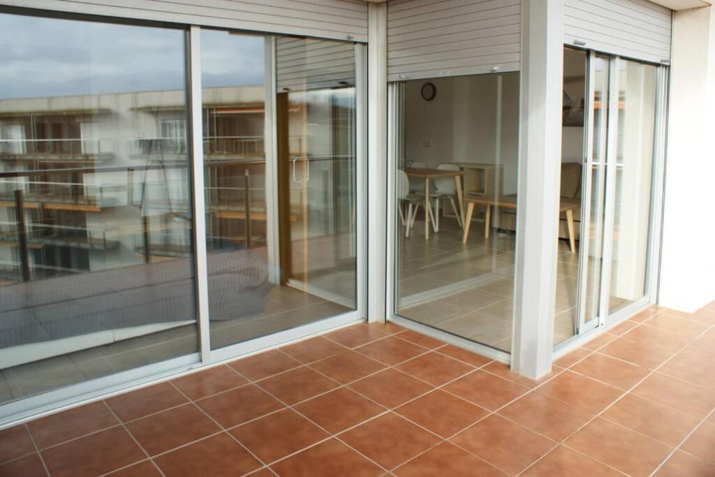Apartamento En Roses Con Parking Y Piscina Apartment Екстериор снимка